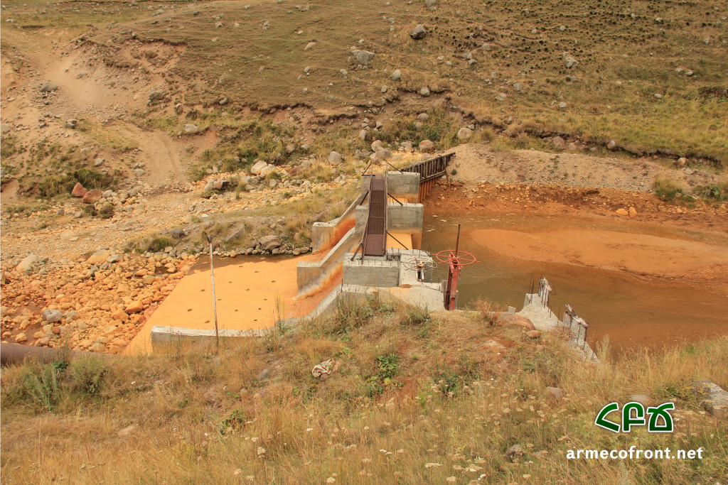 Գեղարոտ գետը ջրազրկած փոքր ՀԷԿ-երը պատժվեցին բնապահպանության նախարարության կողմից