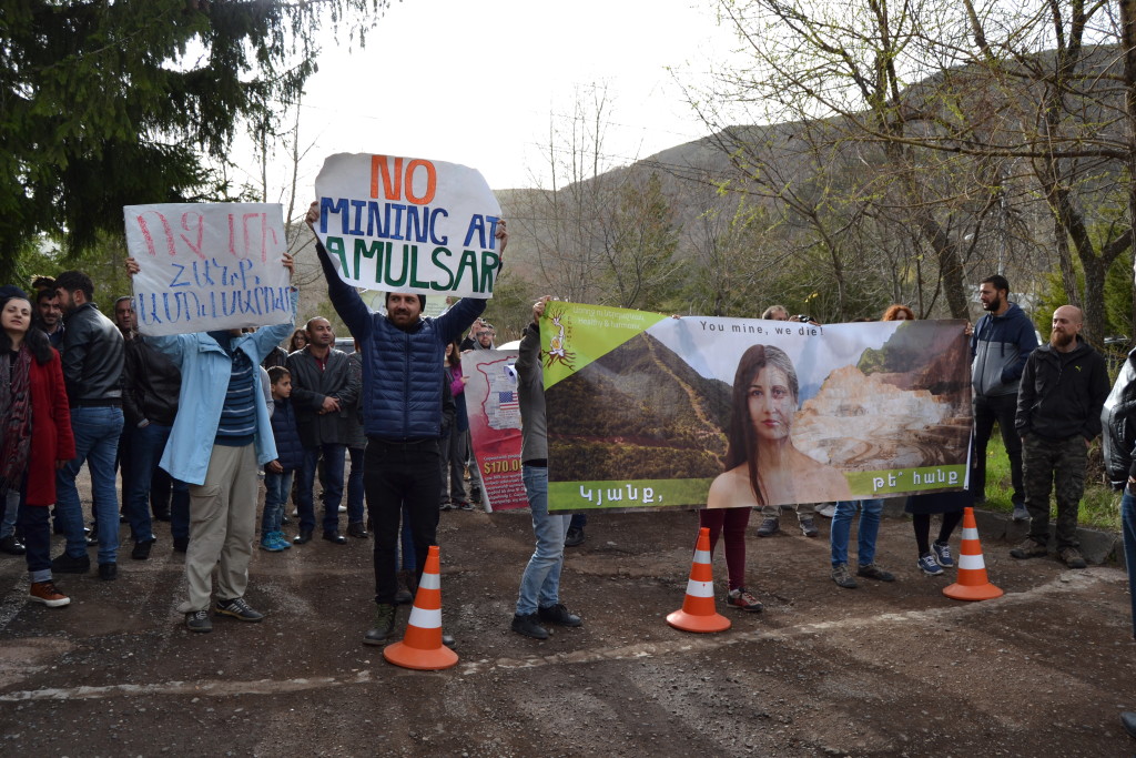 With 3000 signatures Jermuk community members petition the central and local government to ban metal mining in their territory and boost ecologically-friendly economy